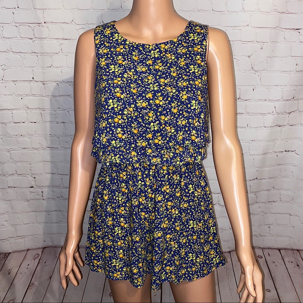 Forever 21 Blue with yellow floral patterned romper size small boho